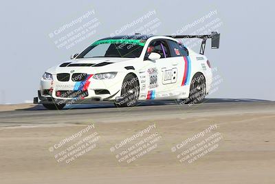 media/Nov-10-2024-GTA Finals Buttonwillow (Sun) [[9486b6e4c5]]/Group 3/Session 1 (Grapevine)/